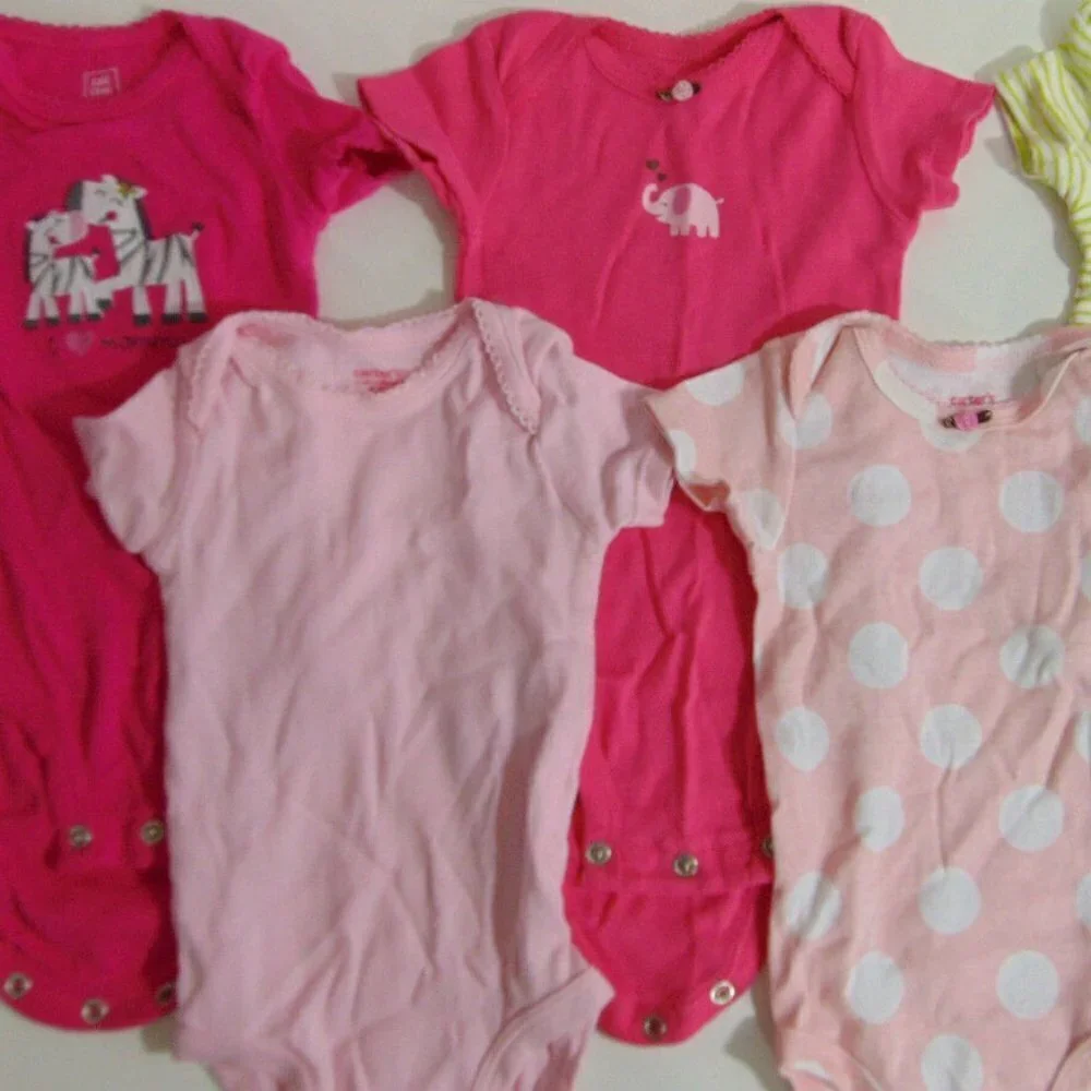 Carter's Lot of 5 Baby Bodysuits Size 3 month
